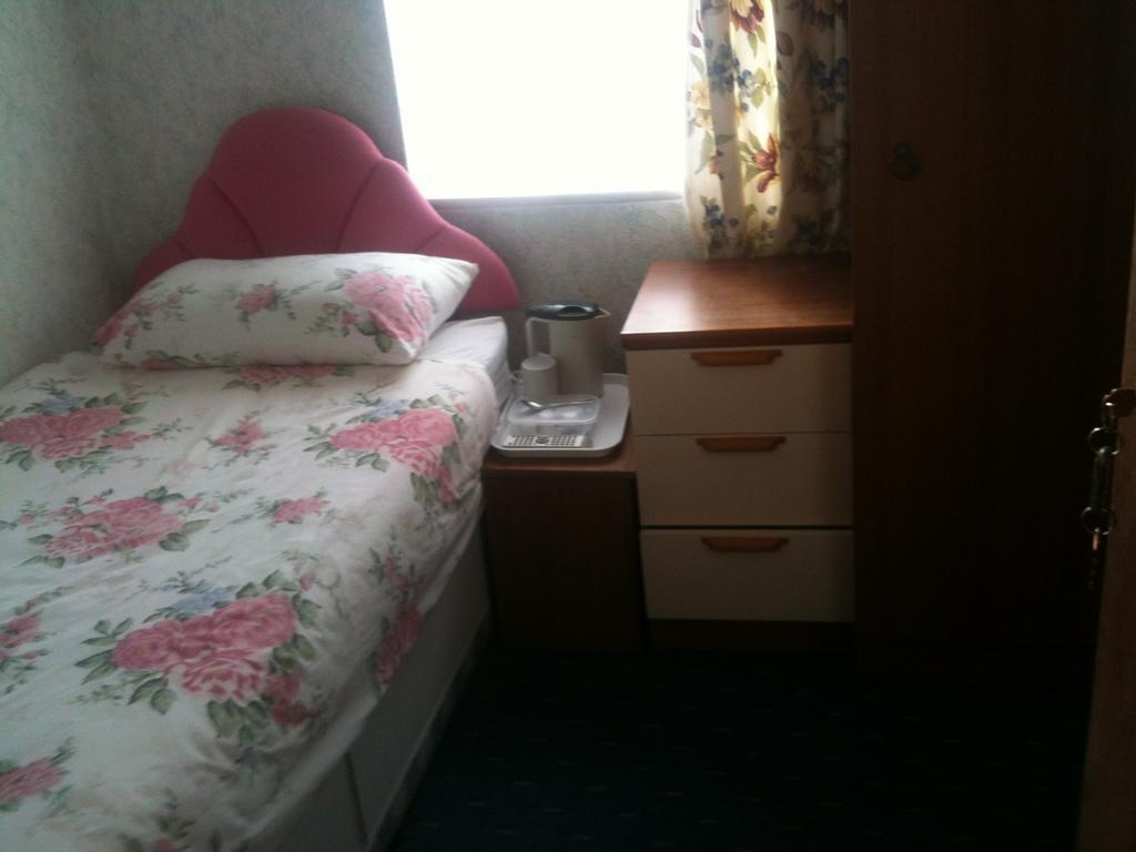 Hotel Victoria Great Yarmouth Habitación foto
