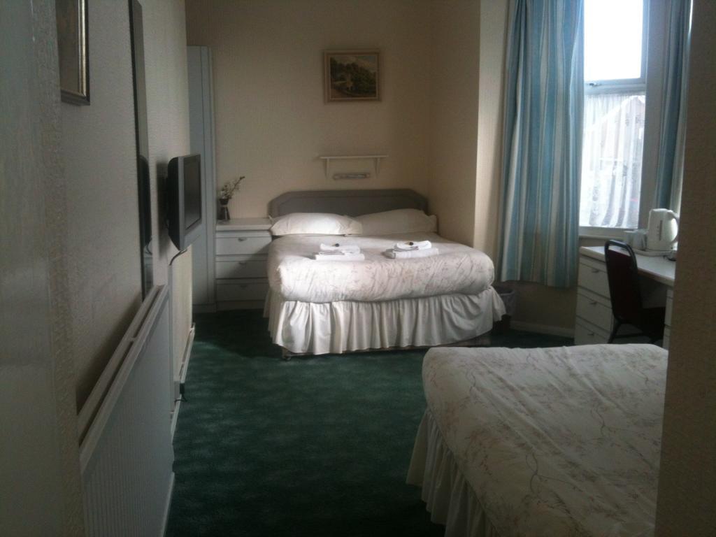 Hotel Victoria Great Yarmouth Habitación foto